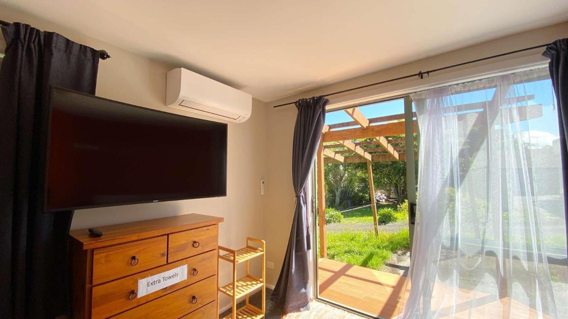 Private Studio Auckland Self Checkin And 2 Parking Netflix Prime Экстерьер фото